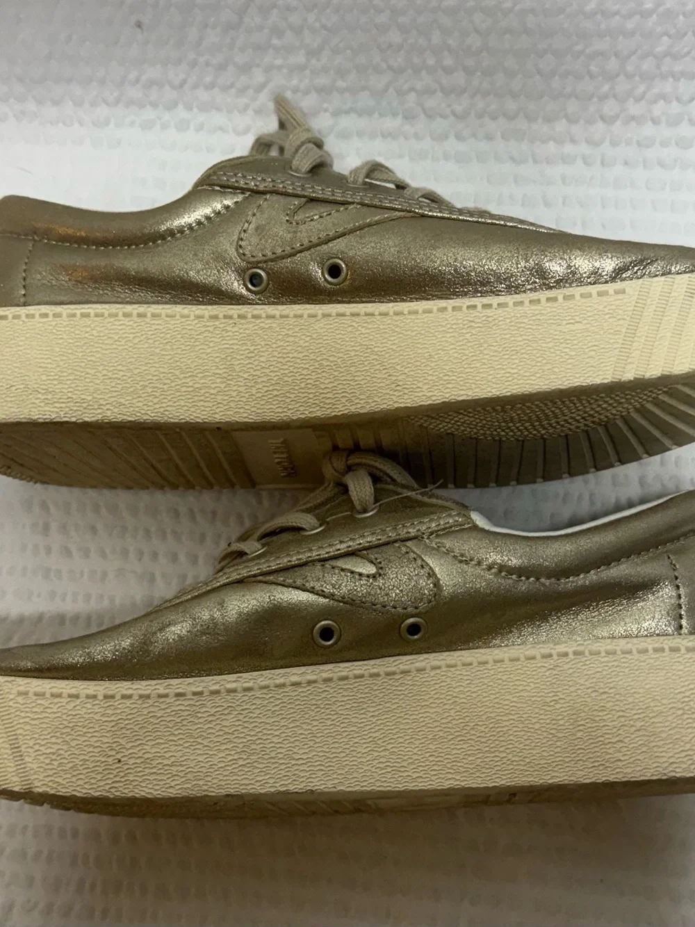 Tretorn Metallic Gold Platform Lace-Up Sneakers - Women's 8
